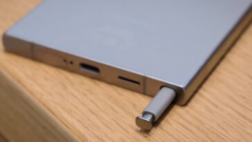 Le S Pen du Galaxy S24 Ultra sent le brûlé, mais pour Samsung « ne vous inquiétez pas » 15 Image du stylet Galaxy S24 Ultra S de Samsung