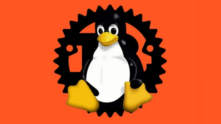 Apprenez à planifier des actions sous Linux avec Cron 2 Linux encore avec un trou Decouverte de porte.webp