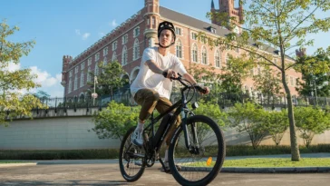 Découvrez le M10 : Ce Nouveau Vélo Électrique Tout-Terrain ultra pratique d'isinwheel 5 Isinwheel M10 Vélo Electrique Tout Terrain (3)