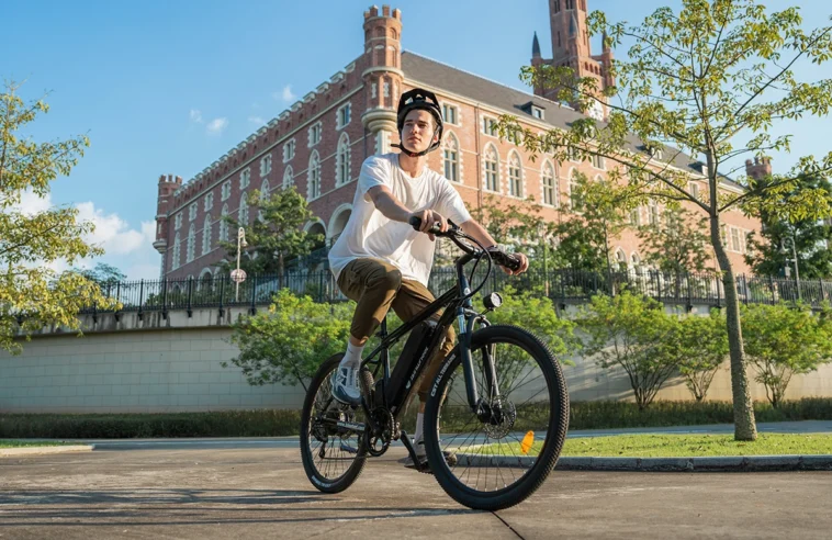Découvrez le M10 : Ce Nouveau Vélo Électrique Tout-Terrain ultra pratique d'isinwheel 1 Isinwheel M10 Vélo Electrique Tout Terrain (3)