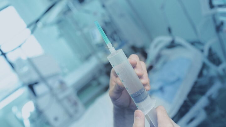 Projet de loi français vise à permettre aux patients en phase terminale de prendre des médicaments mortels 5 1712853131 988 Projet de loi francais vise a permettre aux patients en