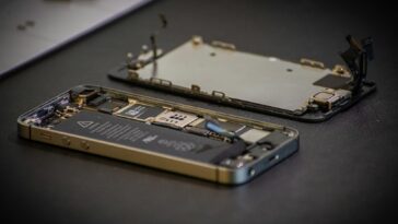 Apple autorisera bientôt les réparations d'iPhone avec des versions d'occasion 27 Apple will soon allow iPhone repairs with used parts