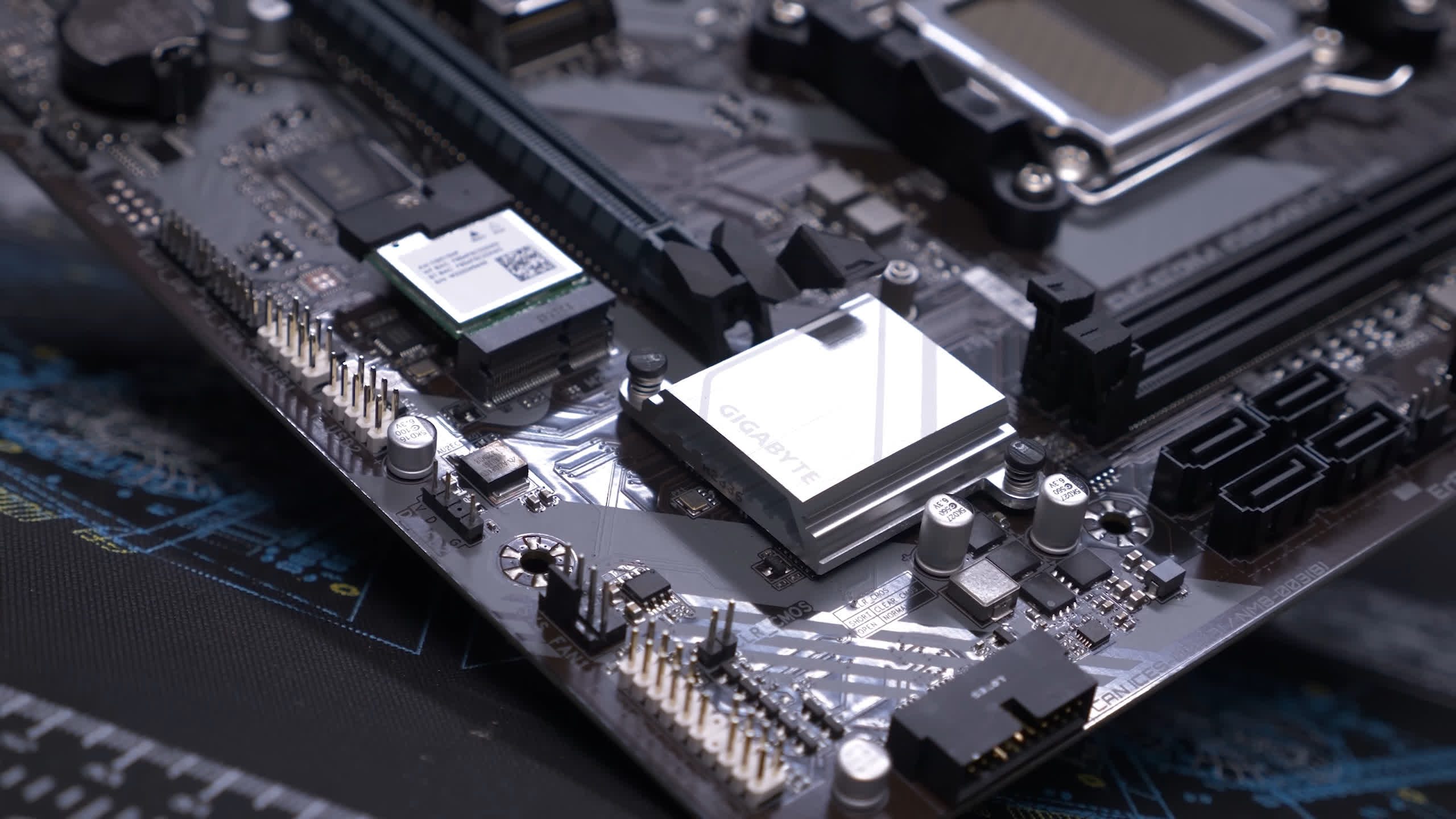 Comparaison des cartes mères AMD B650 abordables et pas chères 16 1713266090 795 Nouveau tour dhorizon de la carte mere AMD B650 abordable