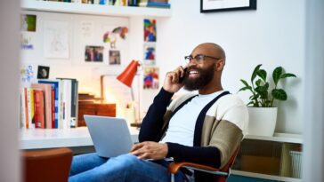 Enquête : 63 % des employés américains accepteraient une réduction de salaire pour travailler à distance 22 Survey: 63% of US employees would take a pay cut to work remotely