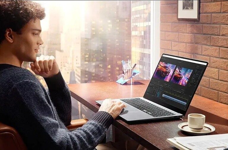 Les meilleurs ordinateurs portables IA 2024 : plus de puissance de calcul pour les créatifs 8 Le Galaxy Book4 Ultra est techniquement très bien équipé. (Photo : Samsung)