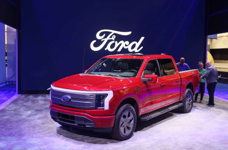 Ford perd énormément d’argent sur chaque véhicule électrique vendu 1 Ford is losing boatloads of money on every electric vehicle sold