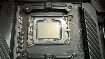 Cet outil génial garantit une application parfaite de la pâte thermique à chaque fois 22 This genius tool ensures flawless thermal paste application every time
