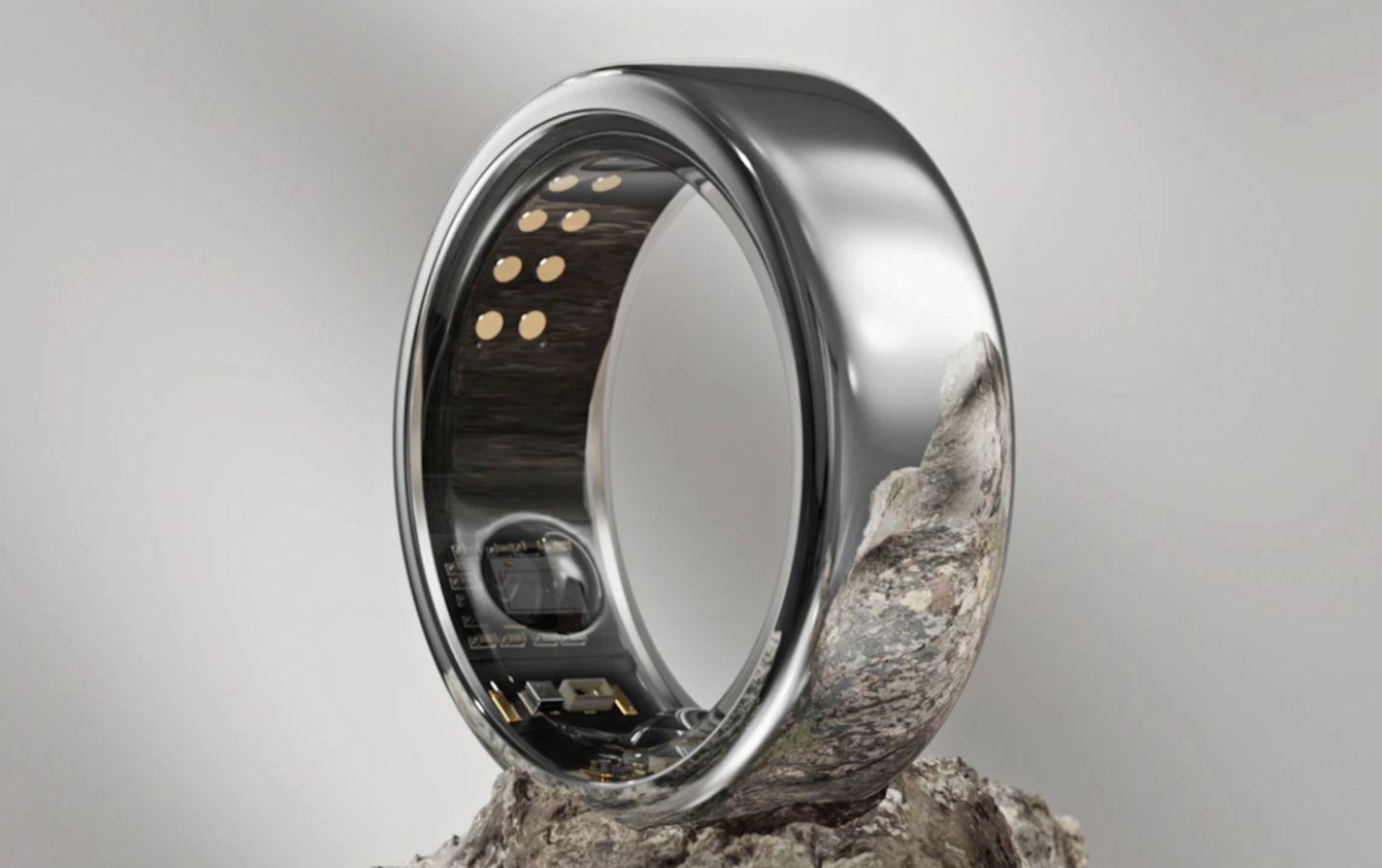 5 raisons pour lesquelles la bague intelligente sera le meilleur gadget pour le suivi du sport et de la santé 3 Bague Oura argent