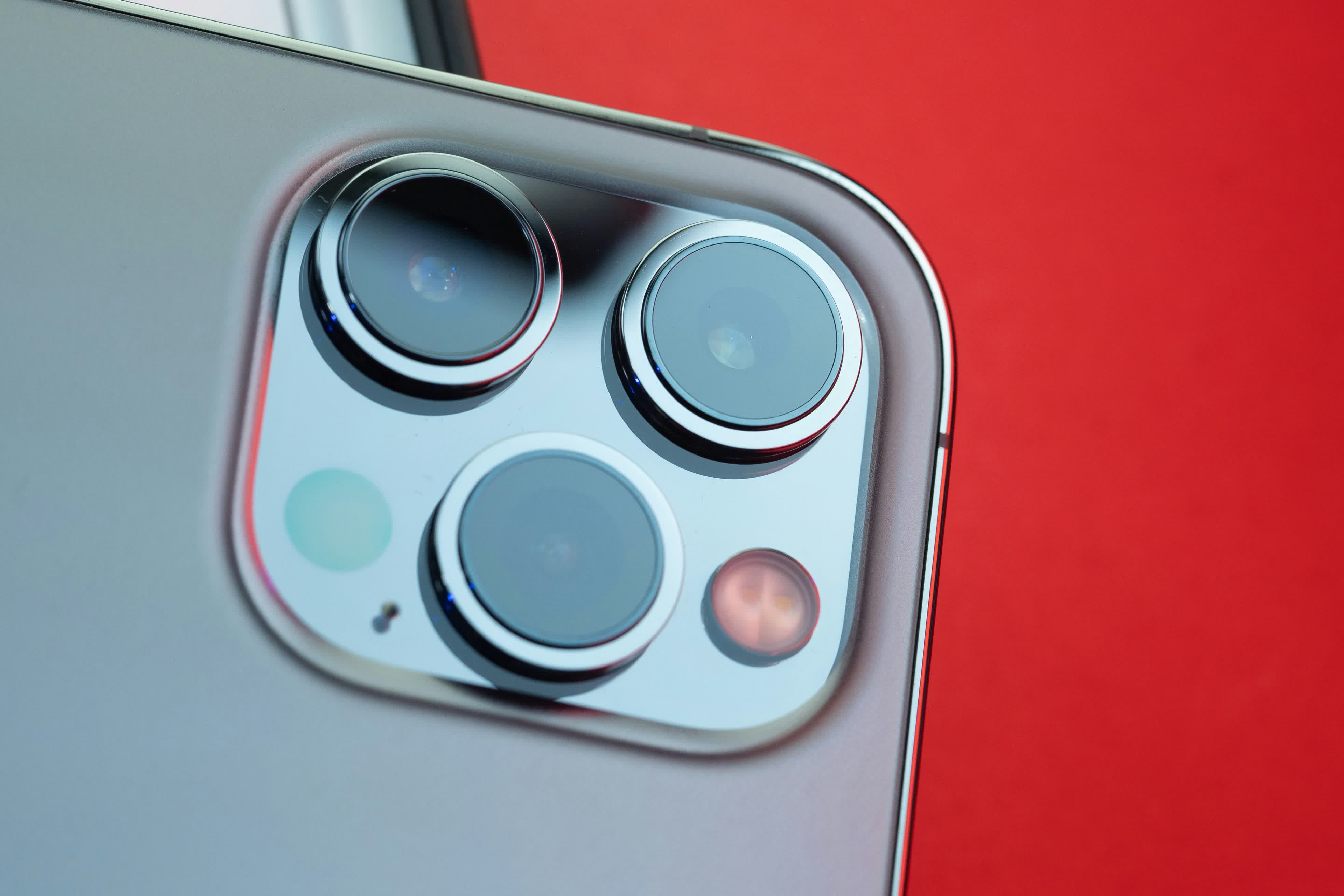 Apple autorisera bientôt les réparations d'iPhone avec des versions d'occasion 2 Apple autorisera bientot les reparations diPhone avec des versions doccasion