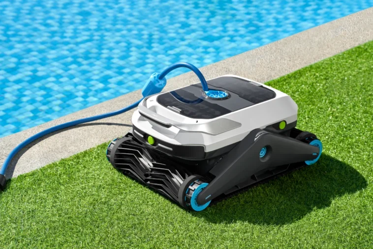 Comment nettoyer efficacement votre piscine lorsque le temps se réchauffe ? 1 Degrii Zima Pro Robot De Piscine à Ultrasons Sans Fil