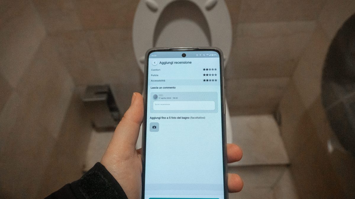Es-tu en déplacement et as-tu besoin d'un WC ? Cette application veut évaluer les toilettes ouvertes au public 2 Image