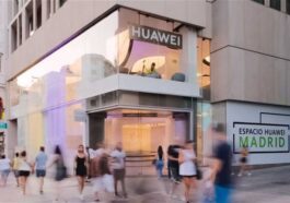 Il est impossible de se promener à Dubaï en raison de la chaleur, mais maintenant ils ont la solution : climatisation sur les trottoirs 50 HUAWEI nos cita en Dubai el 7 de mayo para un "lanzamiento innovador"