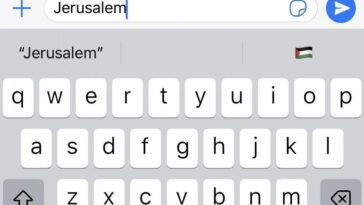 Il indique "Jérusalem" et le drapeau palestinien apparaît : "La mise à jour d'Apple est antisémite" 18 TWITTER | Lo screenshot postato da Rachel Riley (@RachelRileyRR) sul suggerimento automatico fornito dalla tastiera Apple dopo l'aggiornamento del sistema
