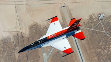 L'US Air Force a testé avec succès un avion de combat contrôlé par l'IA lors de combats aériens contre des pilotes humains 11 L'US Air Force a testé avec succès un avion de combat contrôlé par l'IA lors de combats aériens contre des pilotes humains.