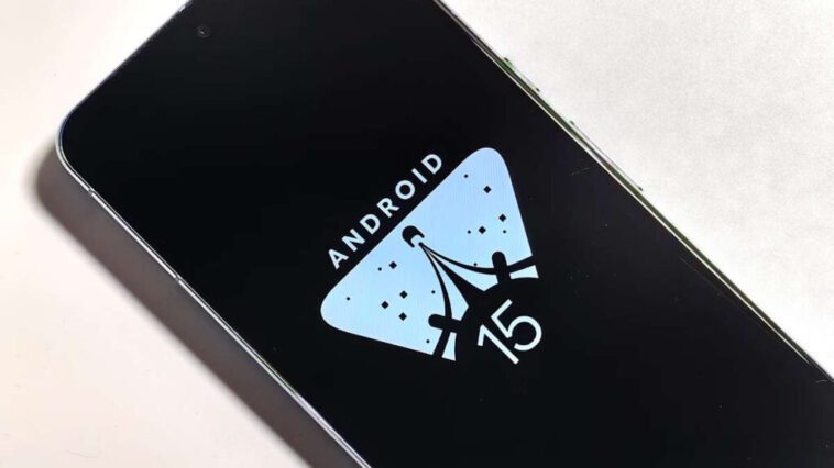 La communication par satellite dans Android 15 ne sera pas réservée aux messages d'urgence 1 Communication par satellite Android 15 Messages d'urgence Google