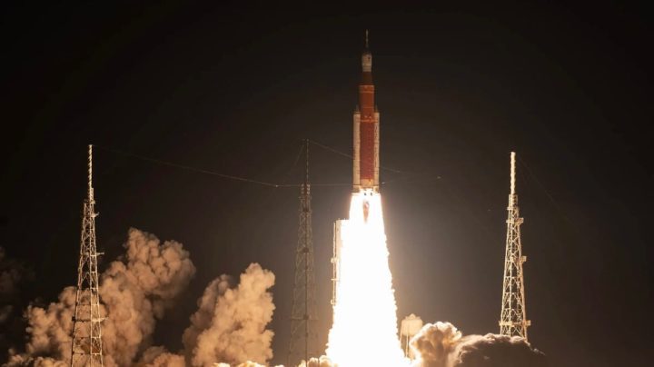 L'administrateur de la NASA déclare que la Chine mène des activités militaires dans l'espace 1 Administrador da NASA diz que China está a realizar atividades militares no espaço