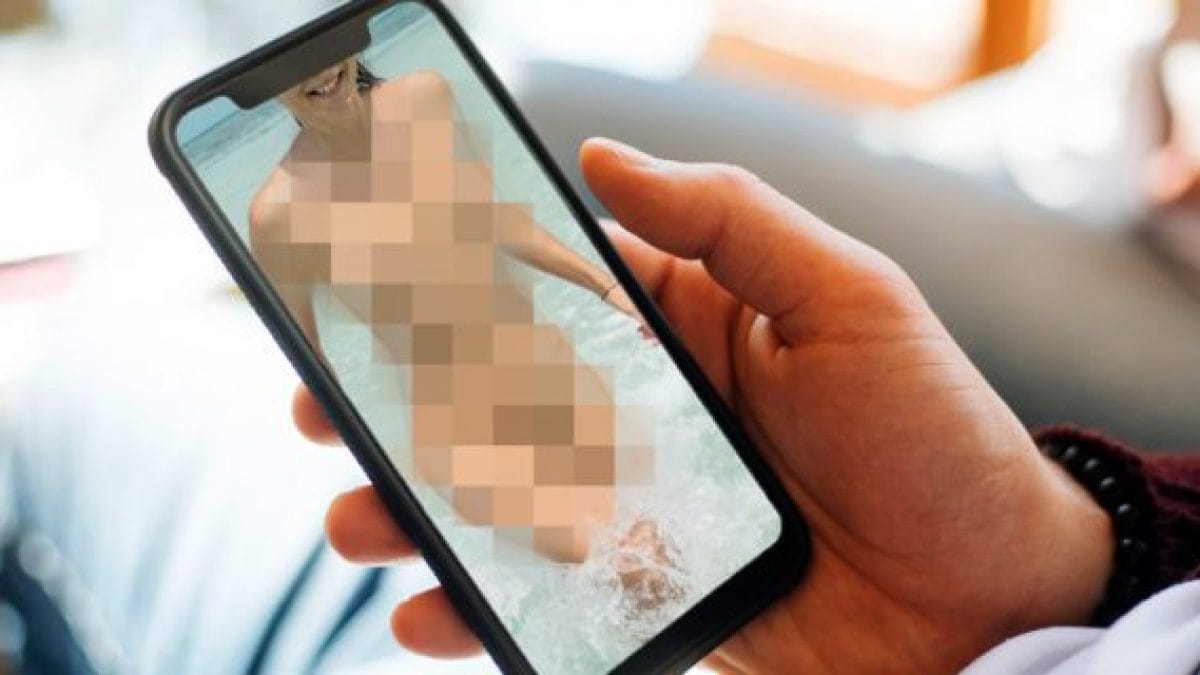 « Mes camarades de classe m'ont dénudée d'un clic, c'était horrifiant : l'histoire de Francesca » 2 Image