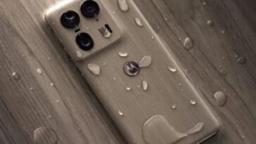 Motorola lance un smartphone avec une coque en bois : combien coûtent les nouveaux Edge 50 25 MOTOROLA | Le nouveau Motorola Edge 50 Ultra avec une coque en bois