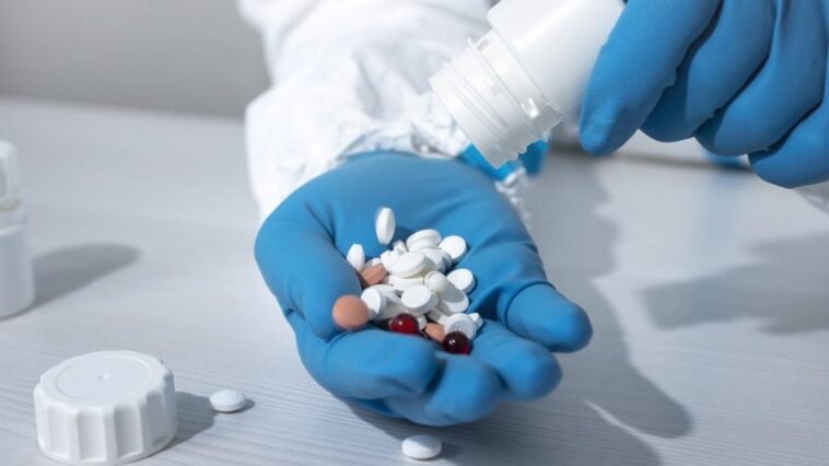 Un antibiotique expérimental indien sauve des dizaines de vies face à des infections mortelles 1 Immagine