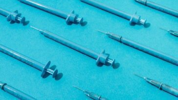 Qu'est-ce que les nitazènes, les médicaments mortels en vente sur les réseaux sociaux : "Expédiés dans des boîtes de nourriture pour chiens" 13 Image