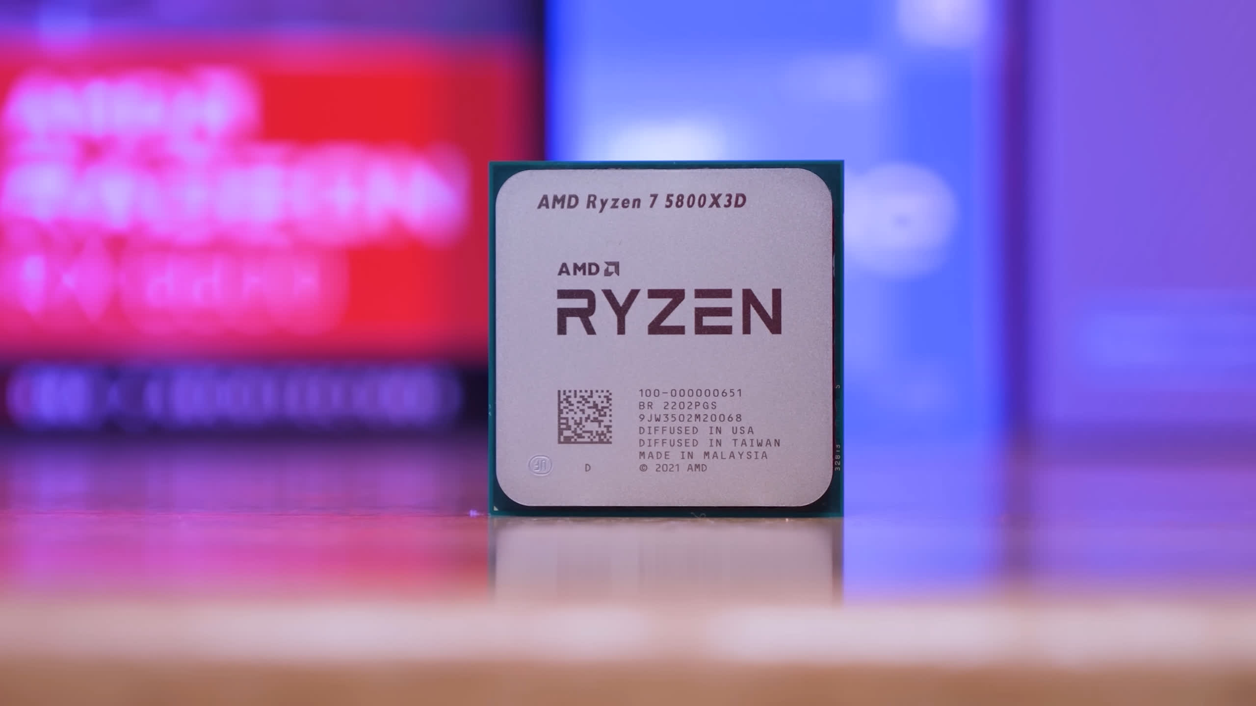 Comparatif Ryzen 7 5800X3D contre Ryzen 7 7800X3D, Ryzen 9 7900X3D et 7950X3D 2 Ryzen 7 5800X3D contre Ryzen 7 7800X3D Ryzen 9 7900X3D