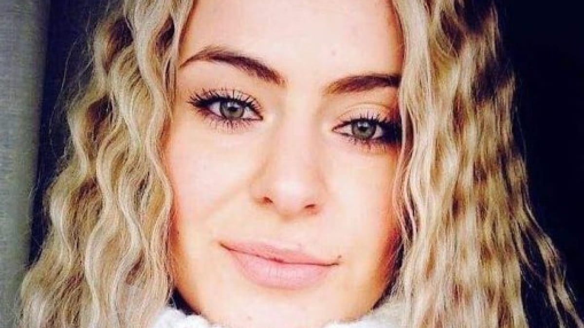 Si cette fille t'écrit, ne réponds pas, c'est une arnaque : comment reconnaître Carline 2 Image