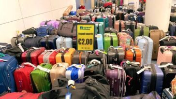 Un clic et les voleurs entrent dans le compte : l'arnaque des bagages perdus à l'aéroport à 2 euros 10 Image