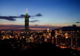 Un séisme massif de magnitude 7,4 frappe Taiwan et menace la chaîne d'approvisionnement technologique 19 Massive 7.4-magnitude earthquake strikes Taiwan, threatens tech supply chain