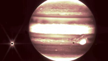 Hellish winds, liquid rock clouds and more discovered on this hot Jupiter