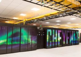 Le supercalculateur Cheyenne vendu au plus offrant pour 480 000 $ 11 Cheyenne supercomputer sold to the highest bidder for $480,000