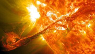 Tornade de plasma monstrueuse apparaît sur le Soleil : une vidéo époustouflante 14 Image