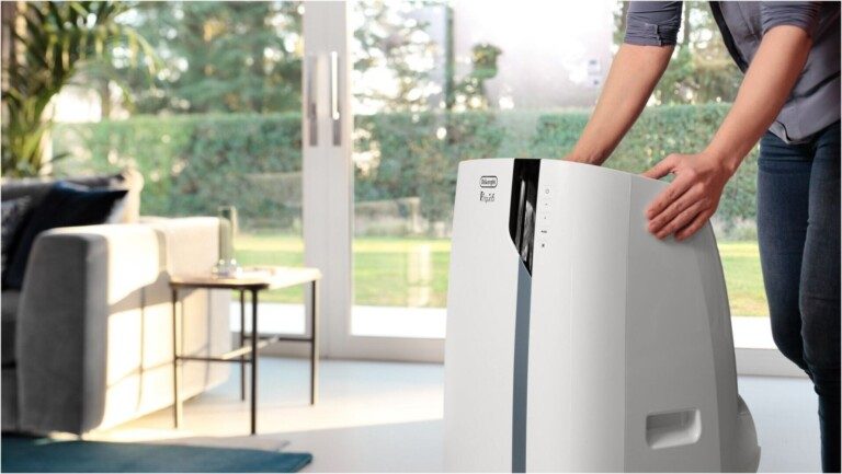 cLIMATISEURS : Restez au frais avec ces appareils 2 Praktisch am Monoblock: Du kannst ihn an anderen Orten aufstellen. (Foto: DeLonghi)