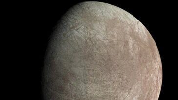 Les images Juno de la NASA montre un déplacement de la coquille de glace au-dessus de l'océan souterrain d'Europe 11 NASA