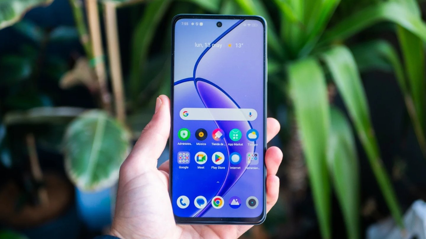 realme 12 vs Redmi Note 13 5G: comparatif et quel est le meilleur milieu de gamme pas cher avec 5G 4 Écran du realme 12