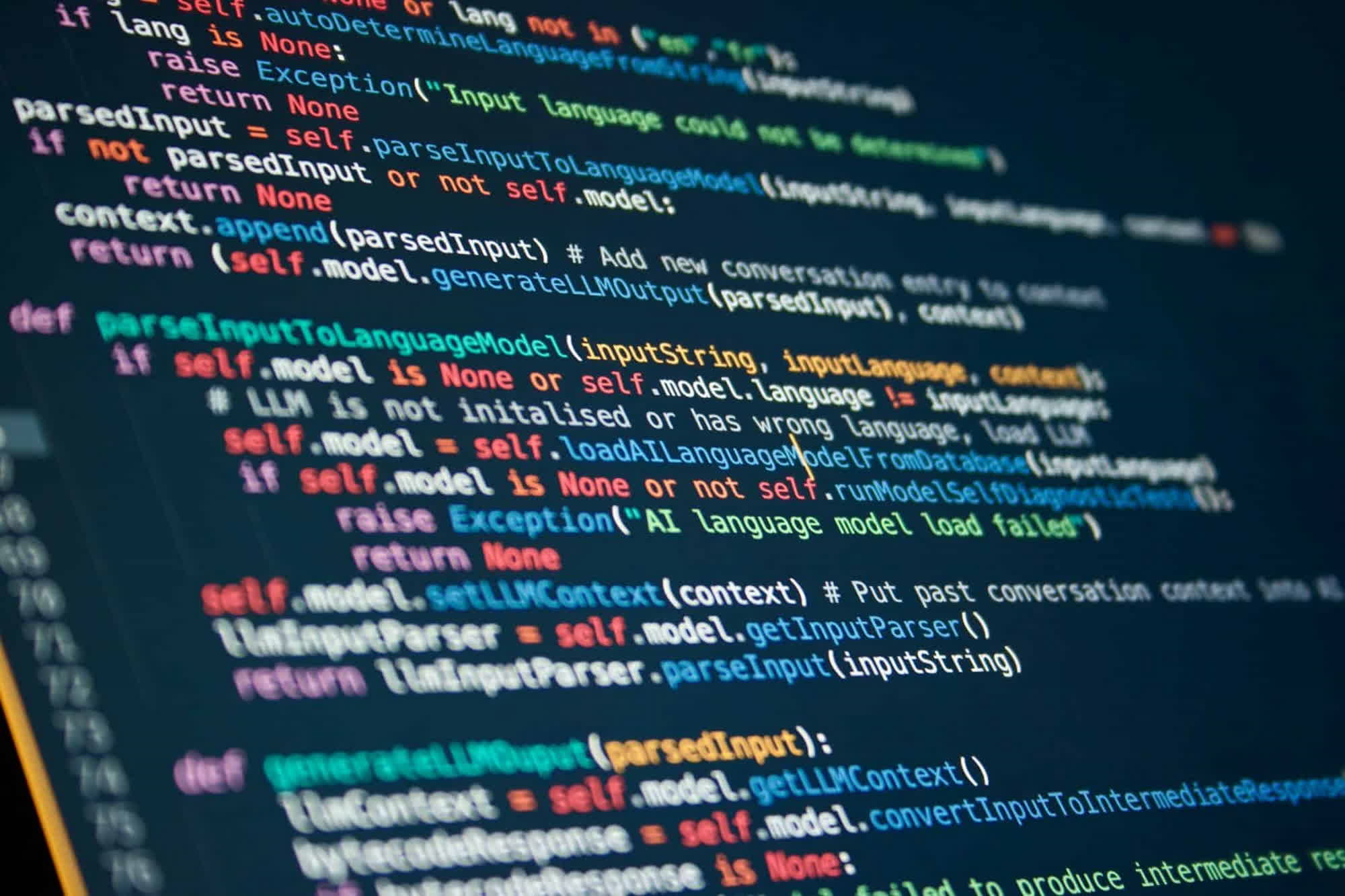 Les langages de programmation Fortran et Cobol, vieux de plusieurs décennies, sont toujours en plein essor 6 Decades-old programming languages Fortran and Cobol are still thriving