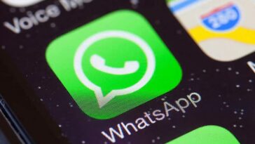 Elon Musk affirme que WhatsApp exporte les données des utilisateurs tous les soirs, suscitant un débat en ligne 10 Elon Musk claims WhatsApp exports user data nightly, sparking online debate