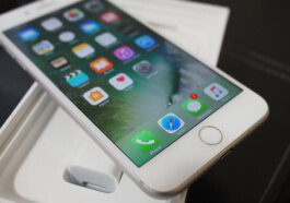 Ancien propriétaire d'iPhone 7 ? Vous pourriez être admissible à recevoir jusqu'à 349 $ d'Apple 25 Former iPhone 7 owner? You may be eligible to receive up to $349 from Apple