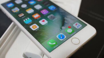 Ancien propriétaire d'iPhone 7 ? Vous pourriez être admissible à recevoir jusqu'à 349 $ d'Apple 29 Former iPhone 7 owner? You may be eligible to receive up to $349 from Apple