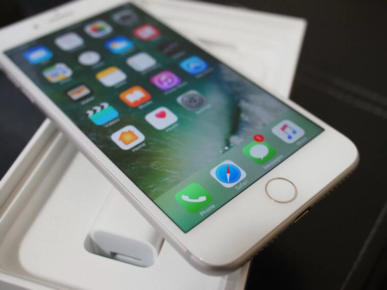 Ancien propriétaire d'iPhone 7 ? Vous pourriez être admissible à recevoir jusqu'à 349 $ d'Apple 1 Former iPhone 7 owner? You may be eligible to receive up to $349 from Apple