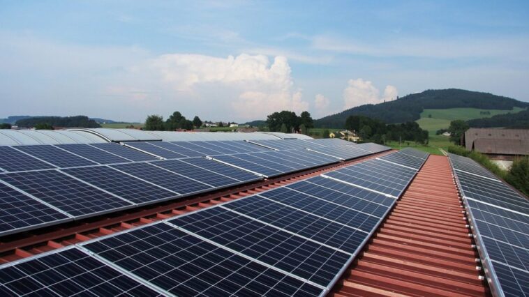 Crise climatique, la course des énergies renouvelables atteint un tournant : on en produit de plus en plus 1 Immagine
