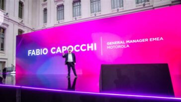 Fabio Capocchi (Motorola) : "Nous voulons que le logiciel soit le plus propre possible" 24 Fabio Capocchi (Motorola): "Queremos que el software sea lo más limpio posible"