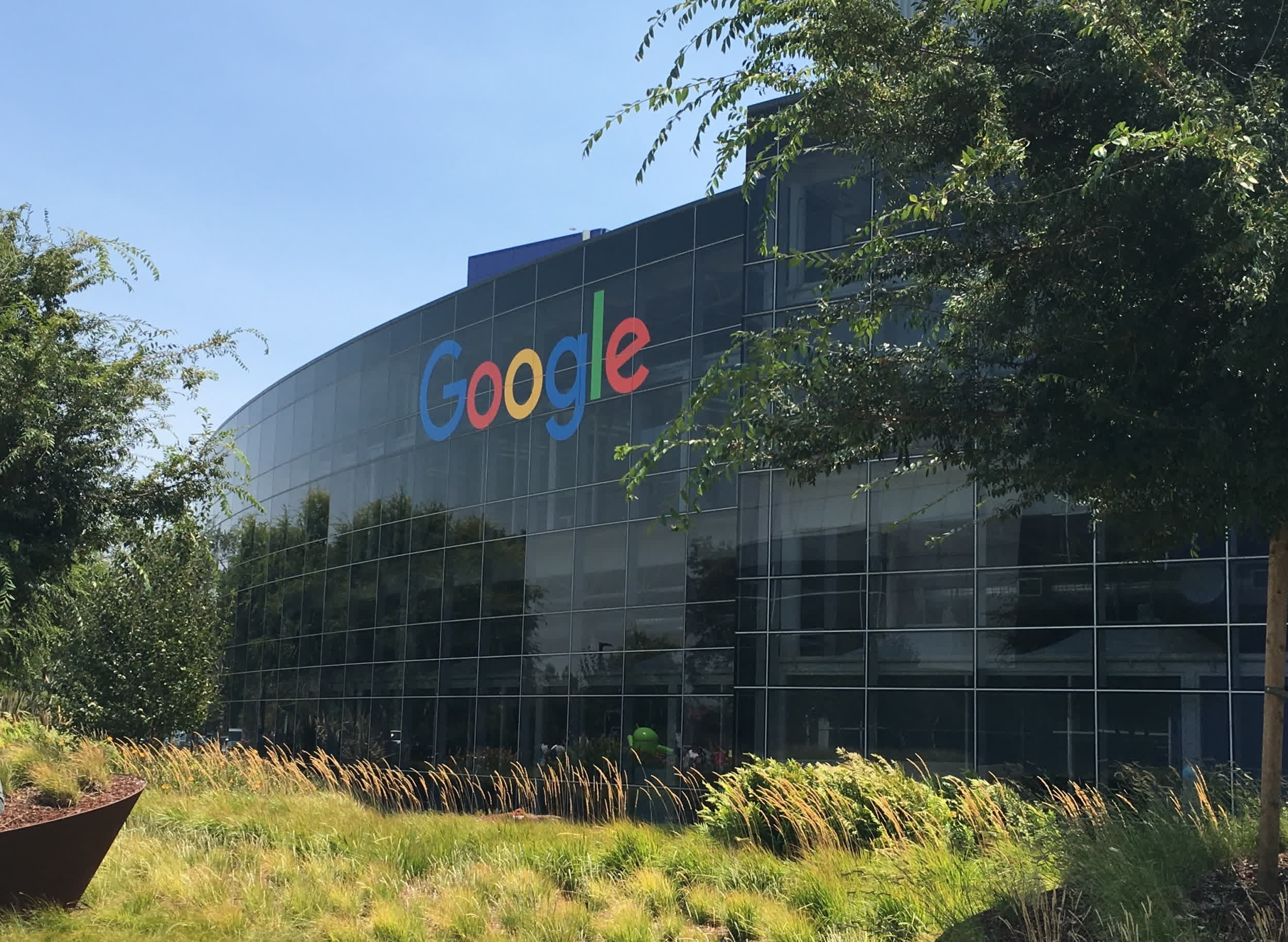 Google est désormais le troisième concepteur de processeurs pour centres de données au monde 2 Google est desormais le troisieme concepteur de processeurs pour centres