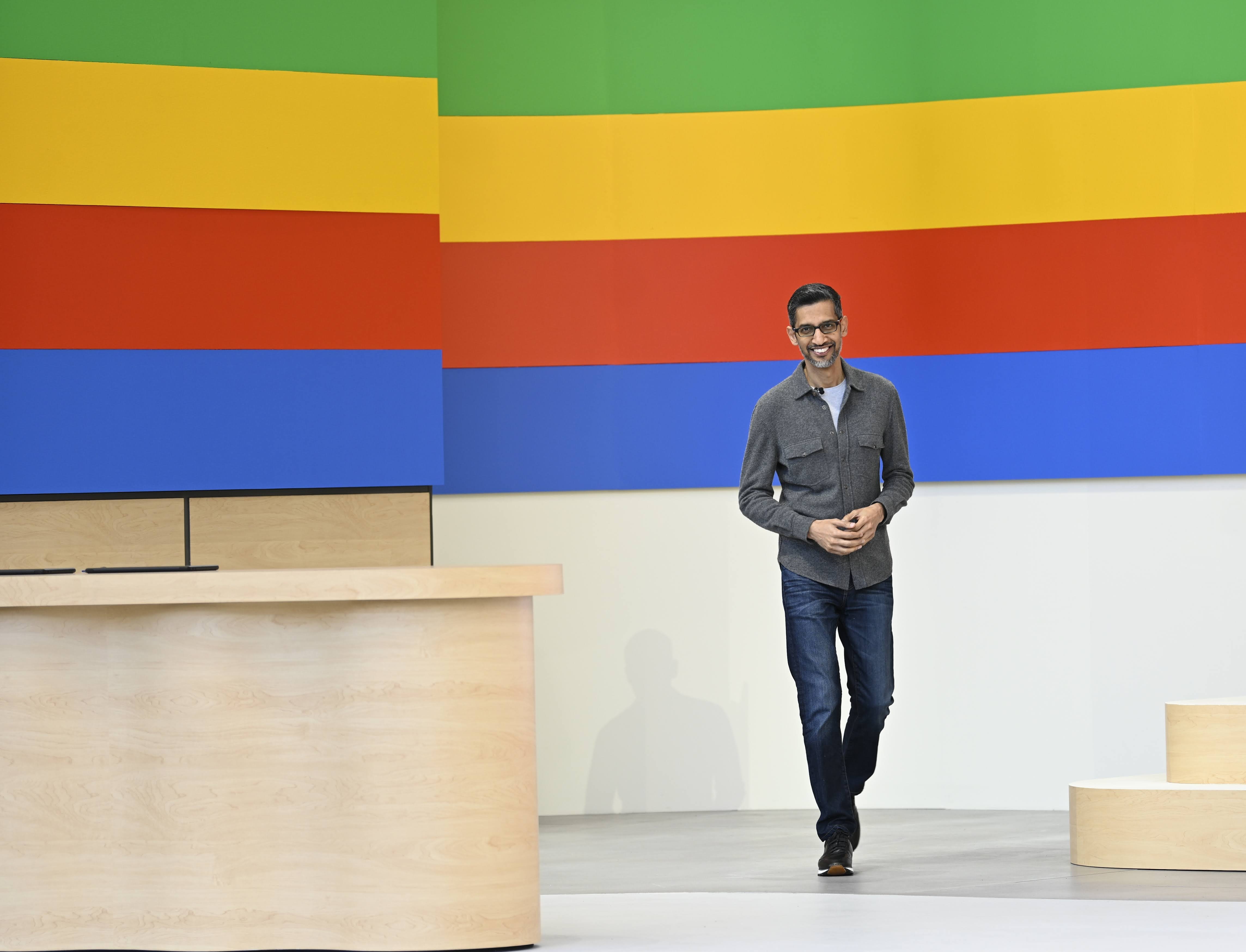 Google explique pourquoi son IA s'appelle Gemini 3 Sundar Pichai en el Google IO 2024