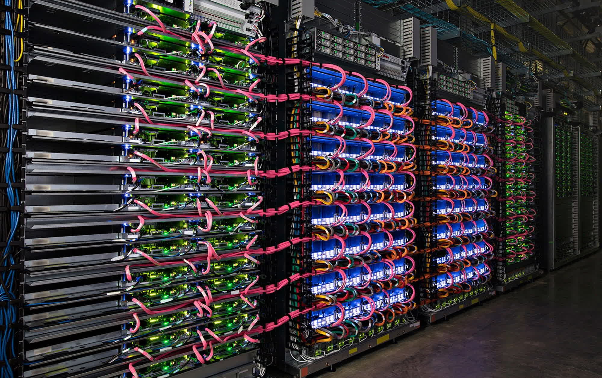 Le Trillium TPU de Google atteint une augmentation de performances sans précédent pour les charges de travail d'IA 2 Le Trillium TPU de Google atteint une augmentation de performances