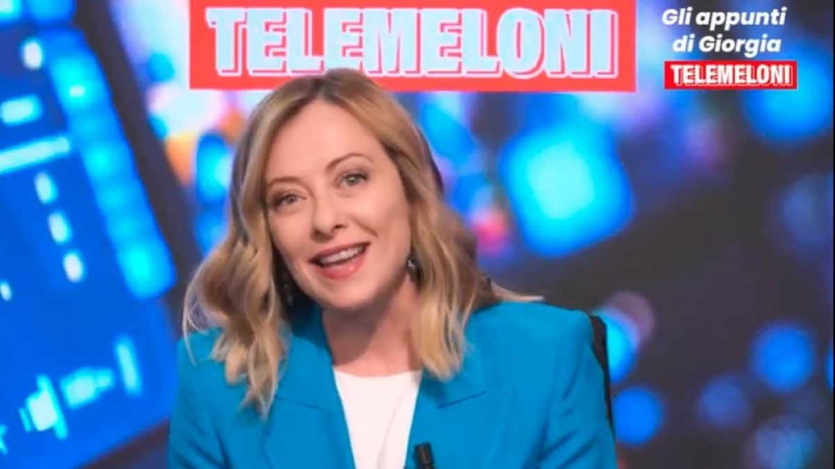 Quelqu'un a acheté le domaine TeleMeloni.it: farce ou coup stratégique 2 Image