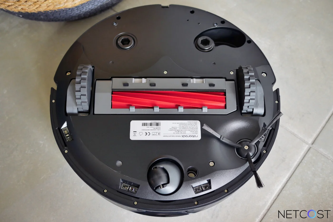 TEST Roborock Q Revo Pro : L'aspirateur robot puissant avec station et serpillère articulée 11 Roborock Q Revo Pro Test Review Netcost Aspirateur Robot (15)