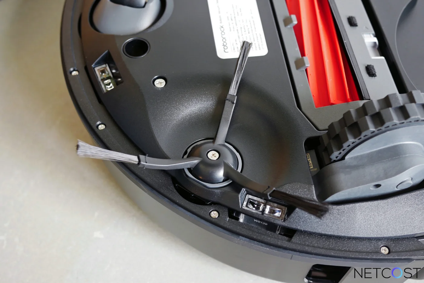 TEST Roborock Q Revo Pro : L'aspirateur robot puissant avec station et serpillère articulée 16 Roborock Q Revo Pro Test Review Netcost Aspirateur Robot (18)
