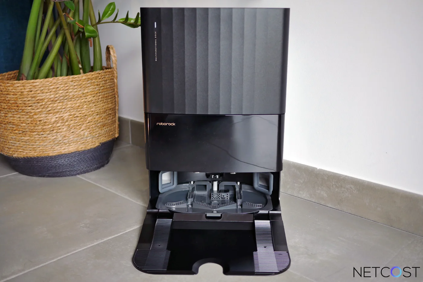 TEST Roborock Q Revo Pro : L'aspirateur robot puissant avec station et serpillère articulée 18 Roborock Q Revo Pro Test Review Netcost Aspirateur Robot (32)