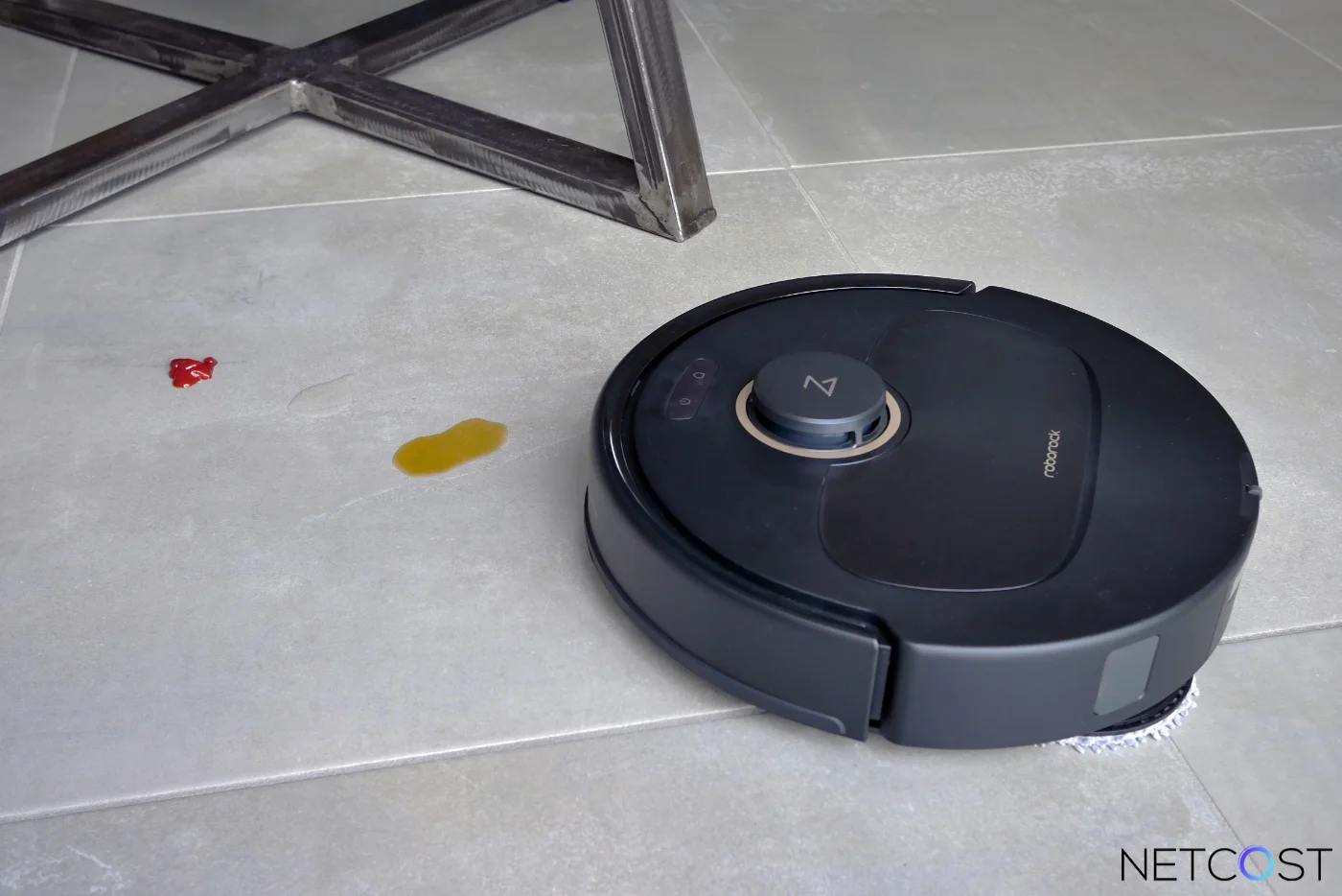 TEST Roborock Q Revo Pro : L'aspirateur robot puissant avec station et serpillère articulée 39 Roborock Q Revo Pro Test Review Netcost Aspirateur Robot (52)
