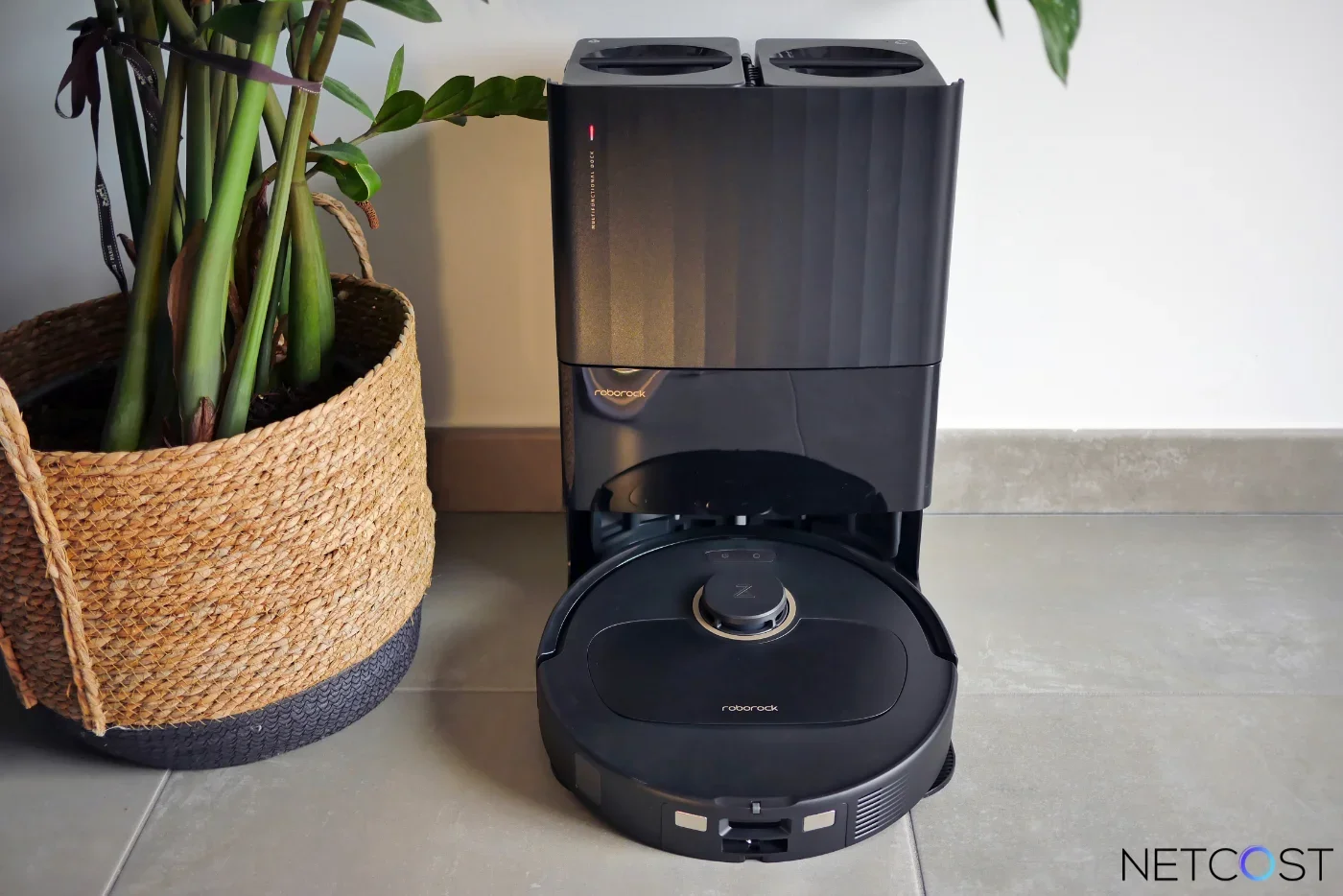TEST Roborock Q Revo Pro : L'aspirateur robot puissant avec station et serpillère articulée 50 Roborock Q Revo Pro Test Review Netcost Aspirateur Robot